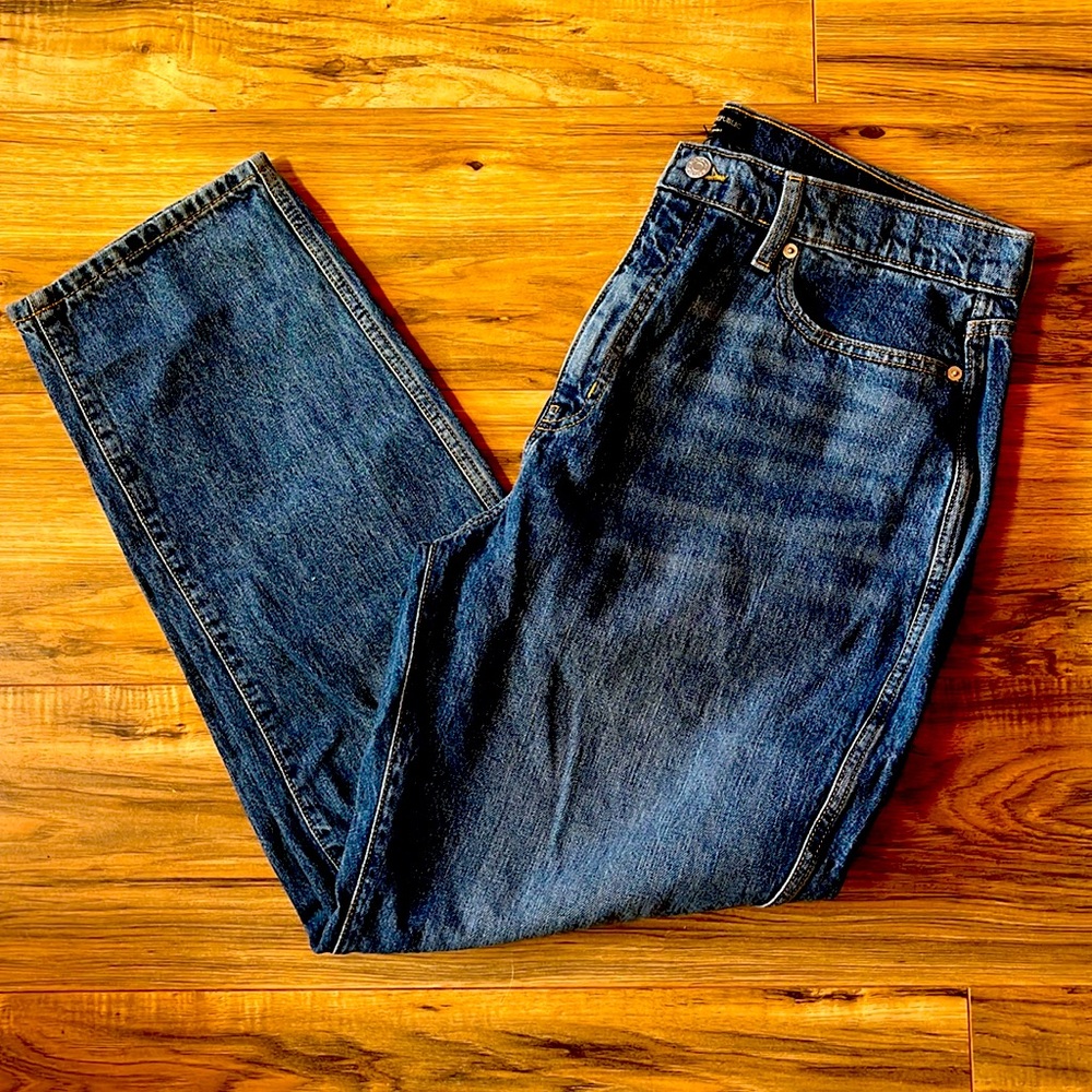 NWOT Banana Republic Woman’s Size 33/12 High Waist Curvy Straight Jeans